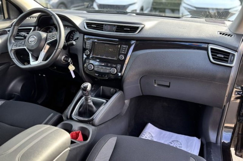 Nissan Qashqai usata a Latina (9)