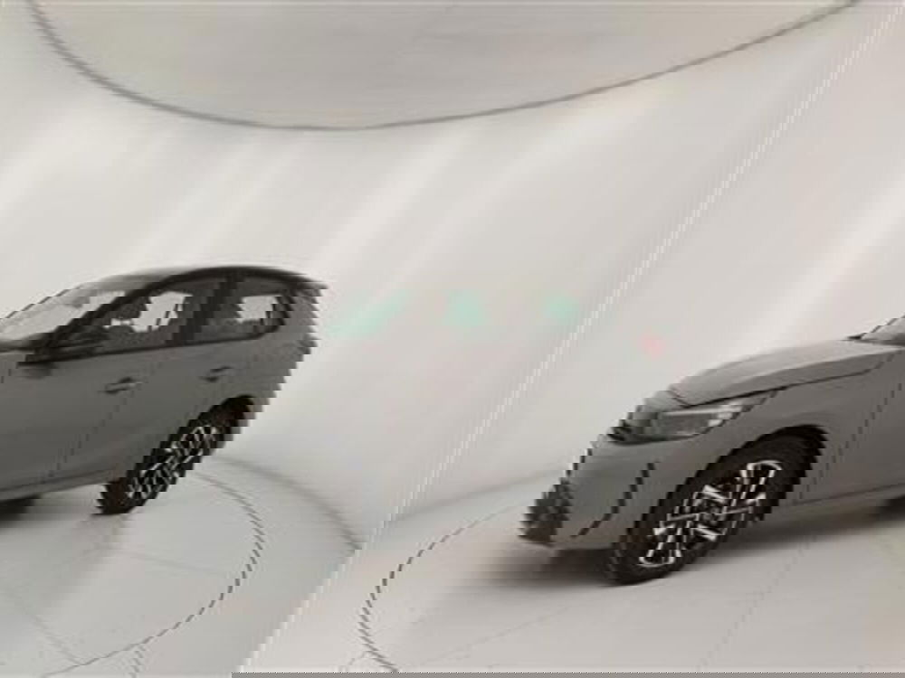 Opel Corsa nuova a Bari (2)