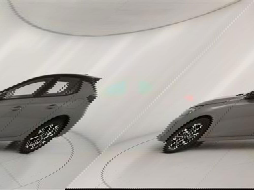 Opel Corsa nuova a Bari (3)