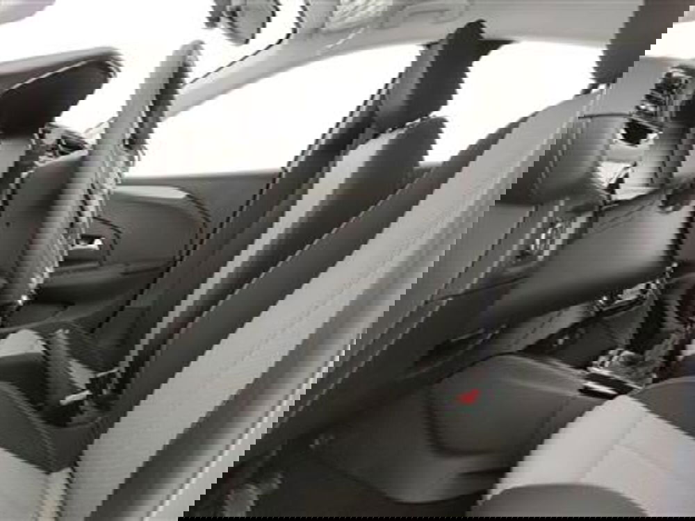 Opel Corsa nuova a Bari (13)