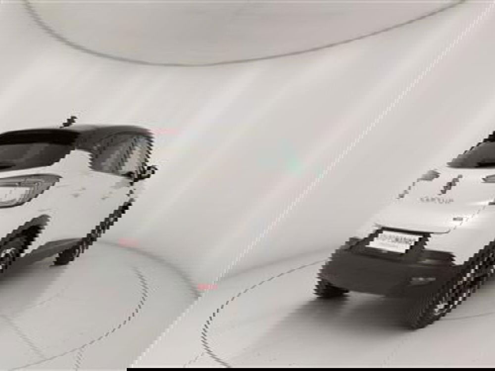 Renault Captur nuova a Bari (7)