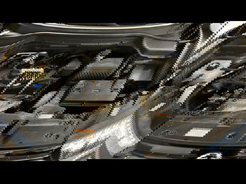 Ssangyong Tivoli usata a Firenze (14)