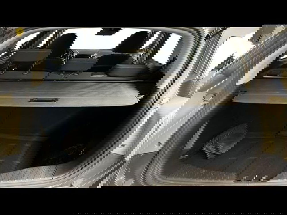 Ssangyong Tivoli usata a Firenze (5)