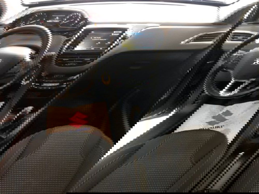 Peugeot 208 usata a Torino (10)