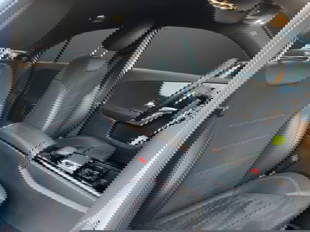 Mercedes-Benz Classe A Sedan usata a Milano (10)