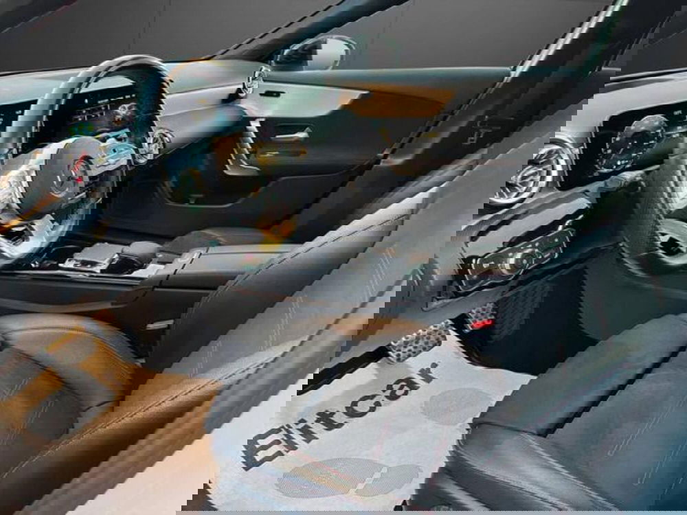 Mercedes-Benz Classe A Sedan usata a Milano (12)