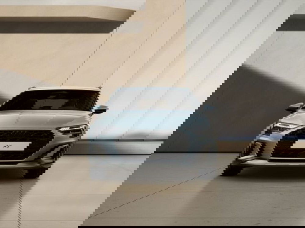 Audi A3 allstreet nuova a Treviso (4)