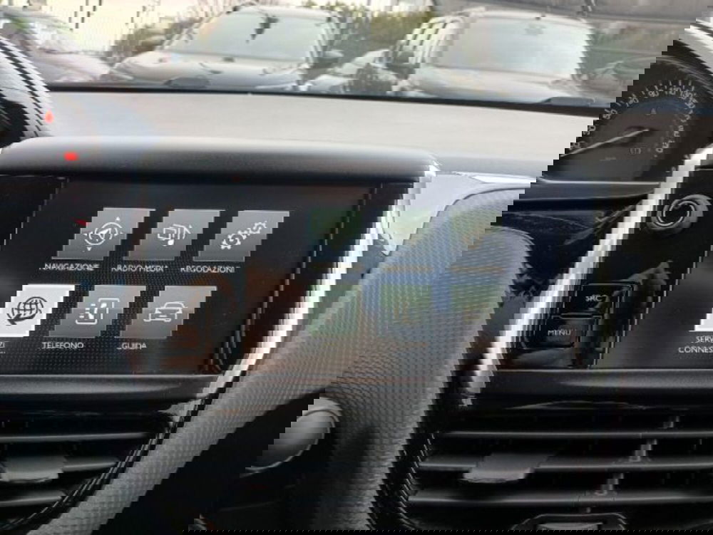 Peugeot 2008 usata a Brescia (16)