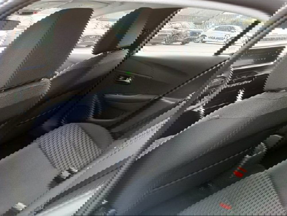 Peugeot 208 nuova a Brescia (17)