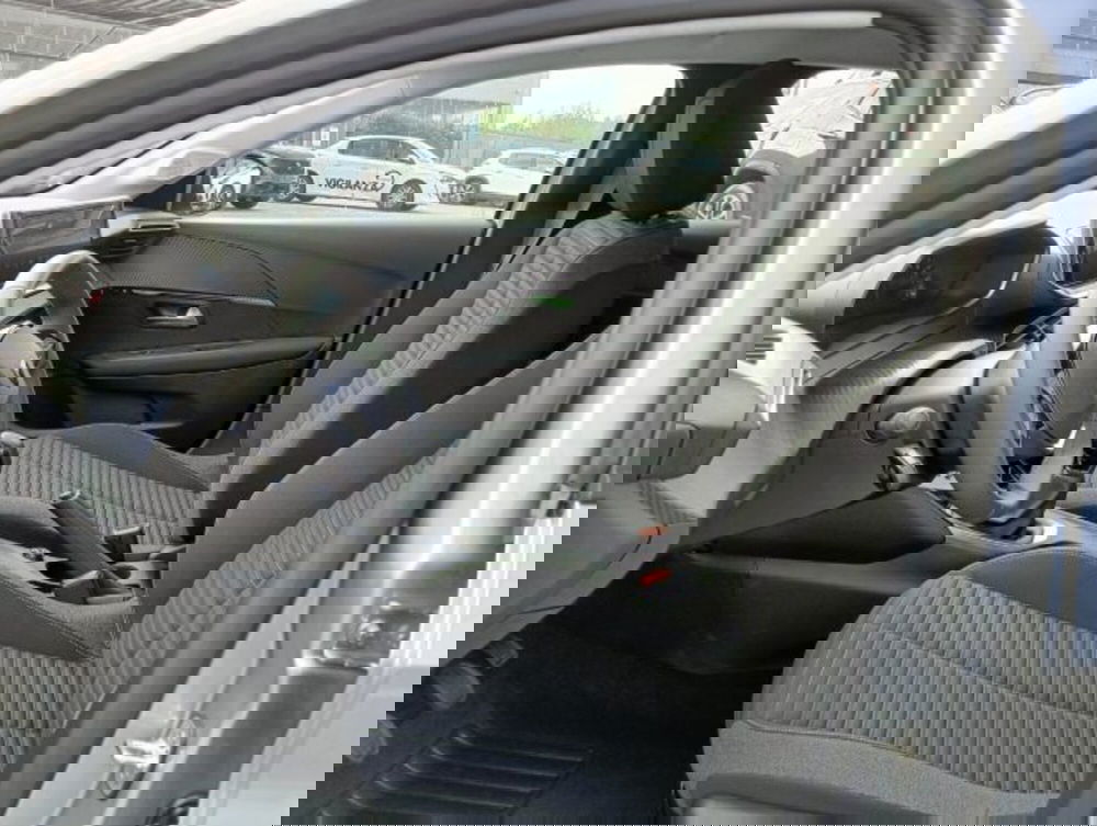 Peugeot 208 nuova a Brescia (8)