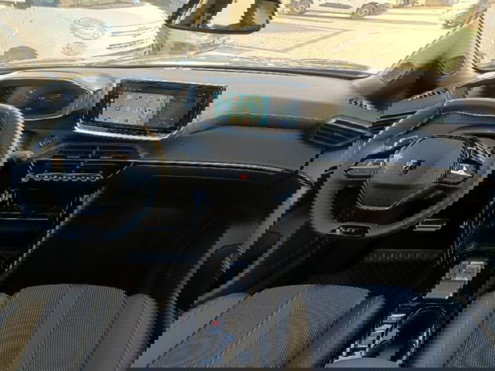 Peugeot 2008 nuova a Brescia (12)