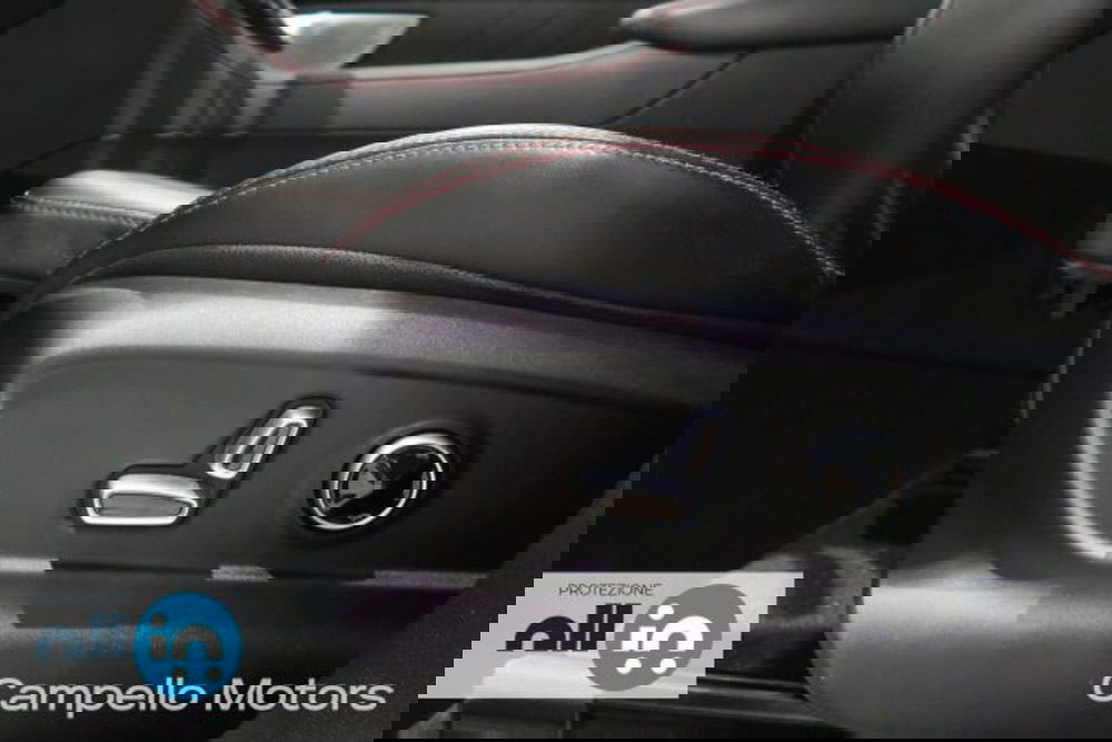 Maserati Grecale usata a Venezia (13)