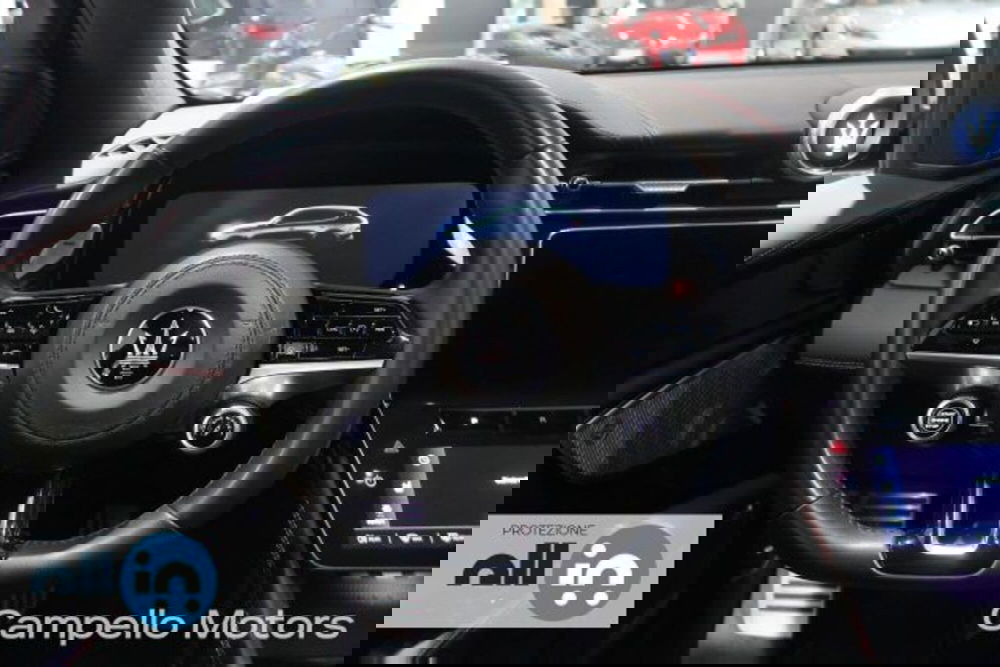 Maserati Grecale usata a Venezia (7)