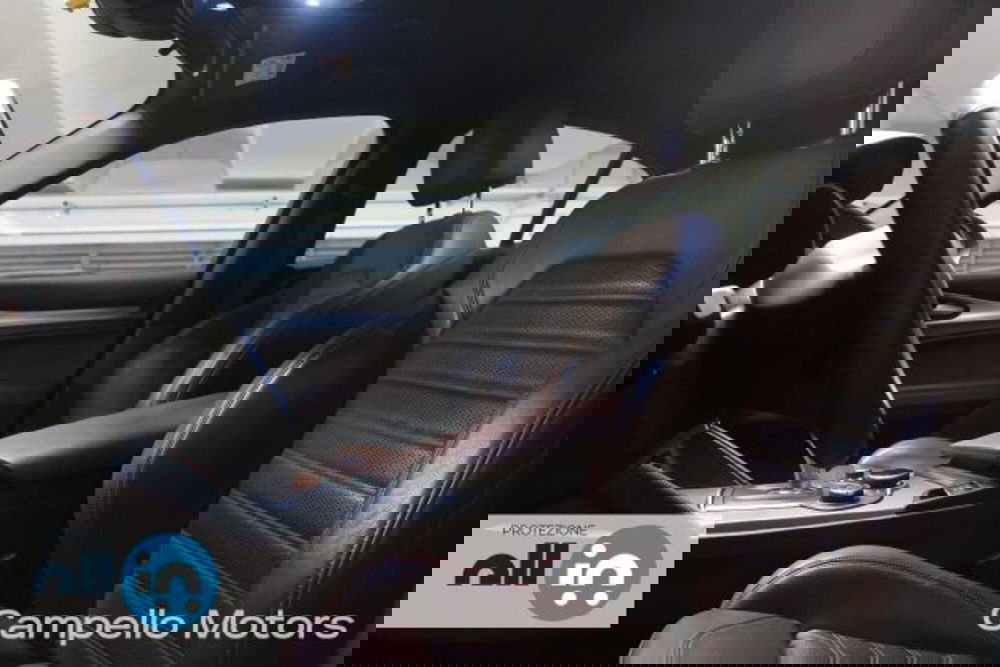 Alfa Romeo Stelvio usata a Venezia (5)