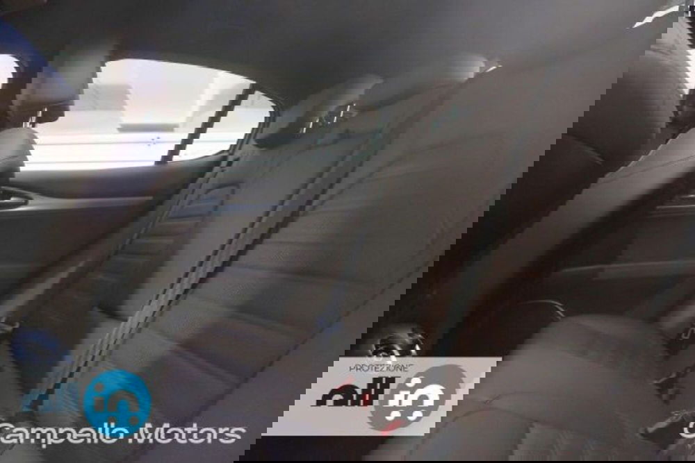 Alfa Romeo Stelvio usata a Venezia (6)