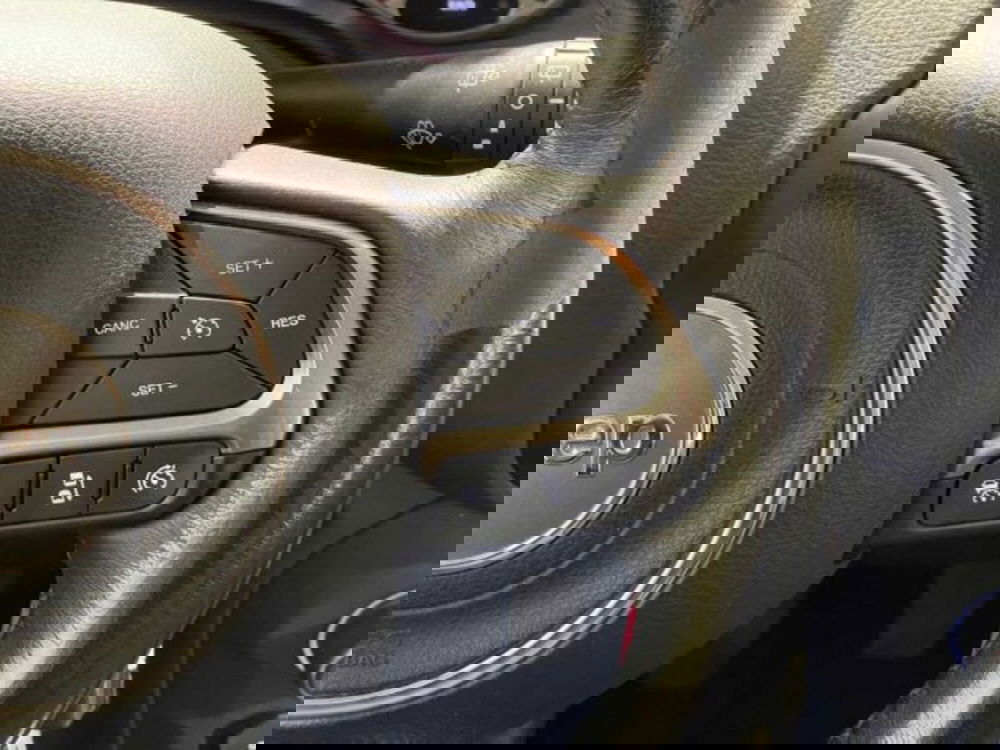 Jeep Renegade usata a Sondrio (17)