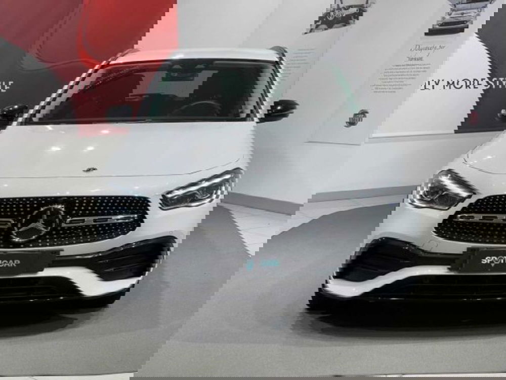 Mercedes-Benz GLA SUV usata a Sondrio (8)