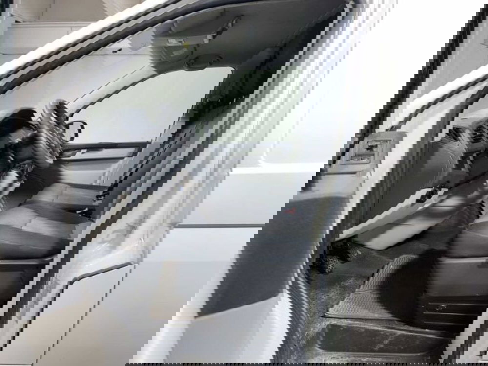 Volkswagen Veicoli Commerciali Transporter Furgone usata a Sondrio (10)