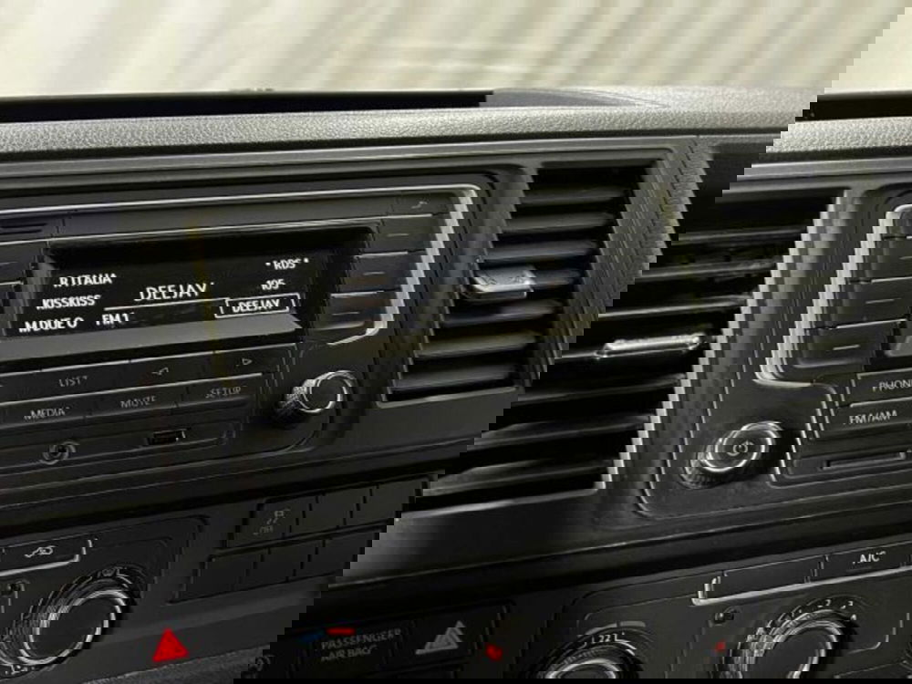 Volkswagen Veicoli Commerciali Transporter Furgone usata a Sondrio (16)