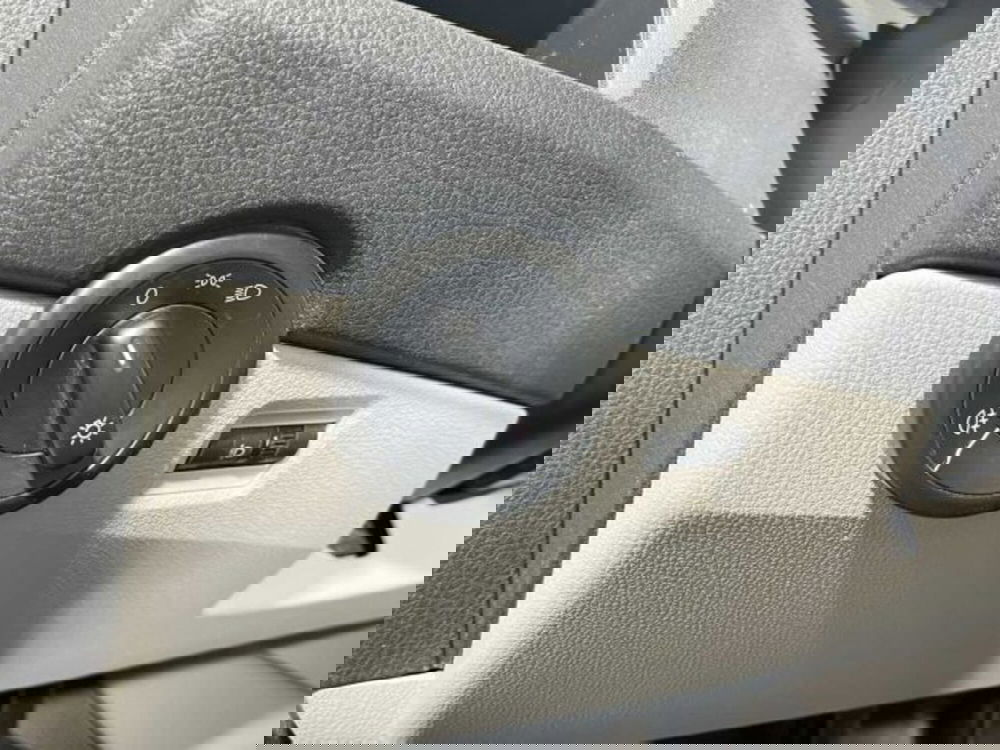 Volkswagen Veicoli Commerciali Transporter Furgone usata a Sondrio (19)