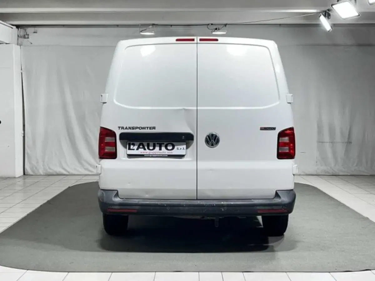 Volkswagen Veicoli Commerciali Transporter Furgone usata a Sondrio (4)
