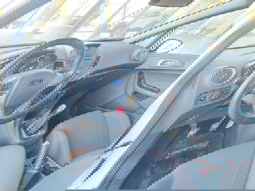 Ford Fiesta usata a Pisa (8)