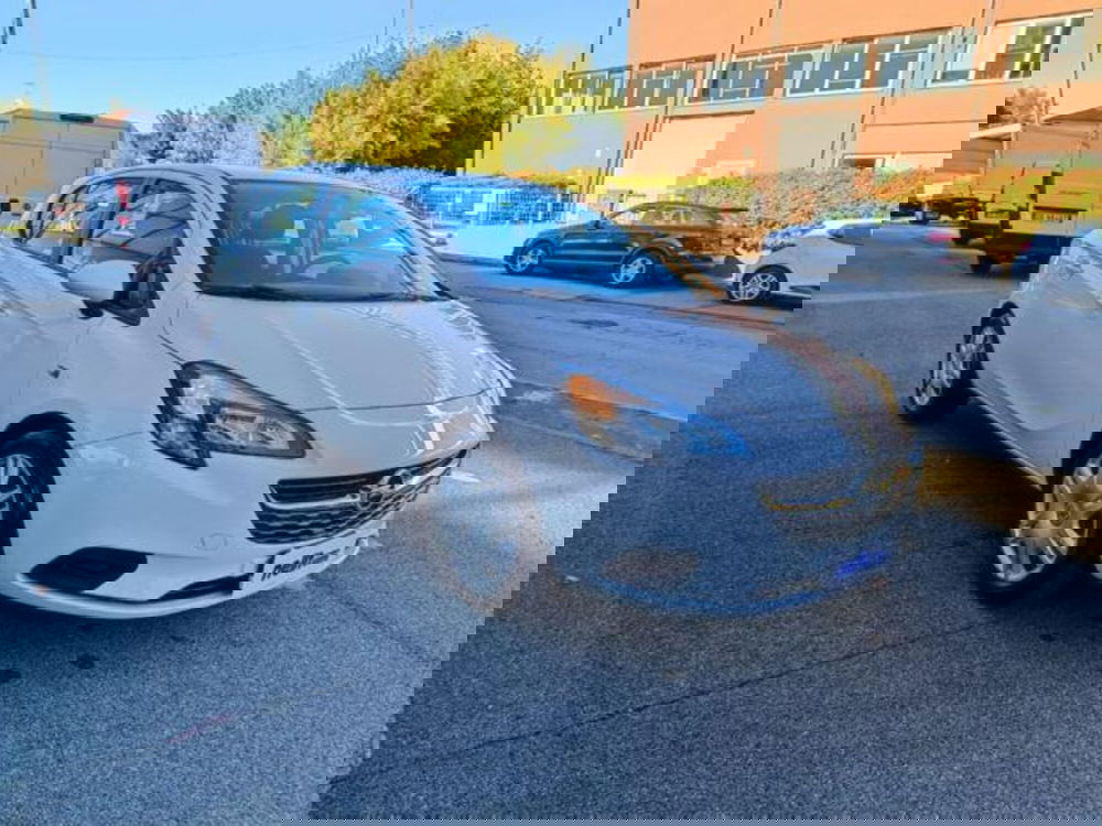 Opel Corsa usata a Pisa (17)