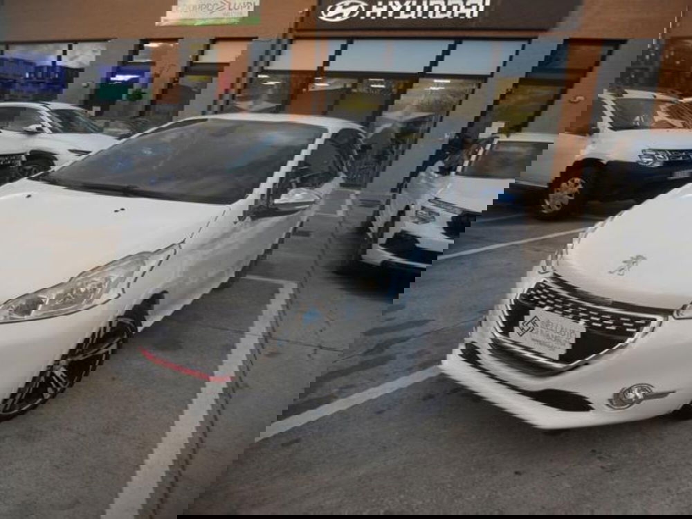 Peugeot 208 usata a Pisa
