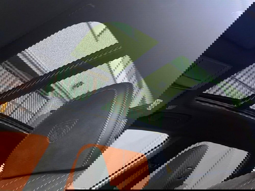 Peugeot 5008 nuova a Torino (14)