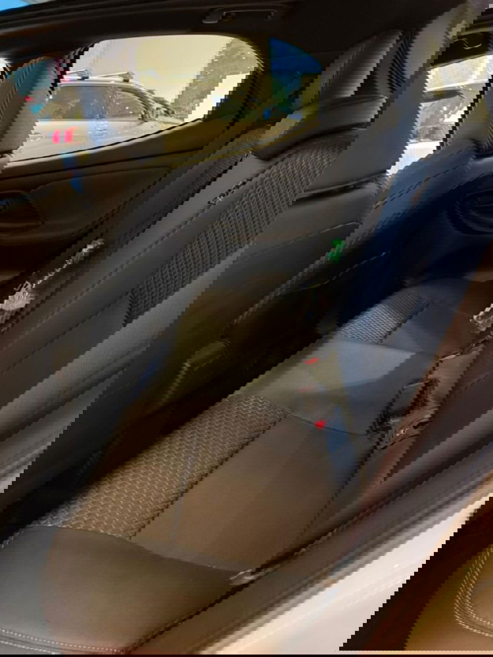 Toyota Yaris Cross usata a Sassari (11)