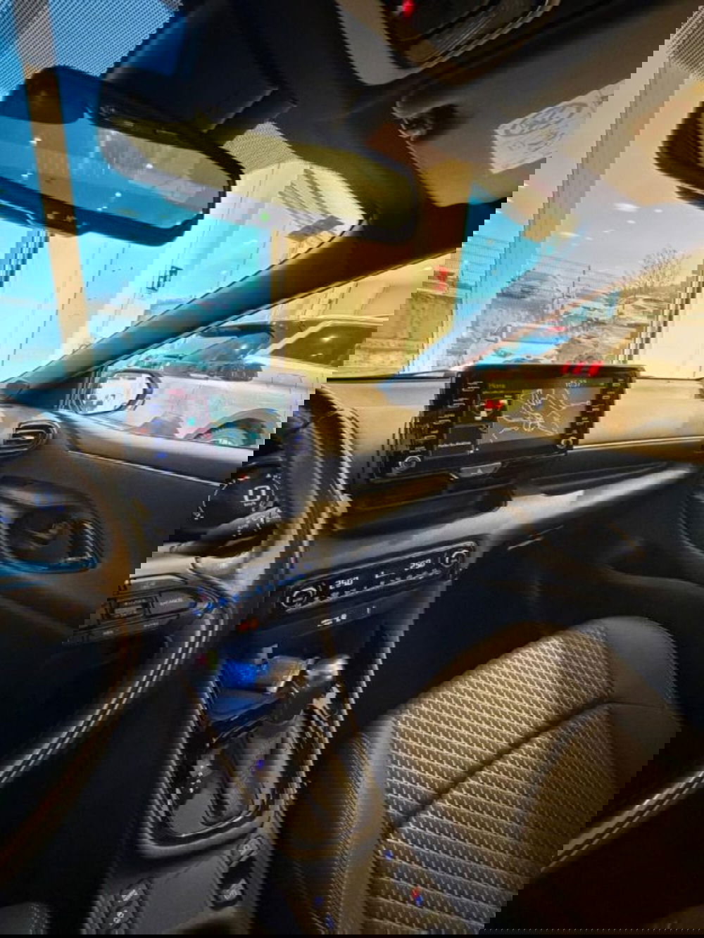 Toyota Yaris Cross usata a Sassari (9)