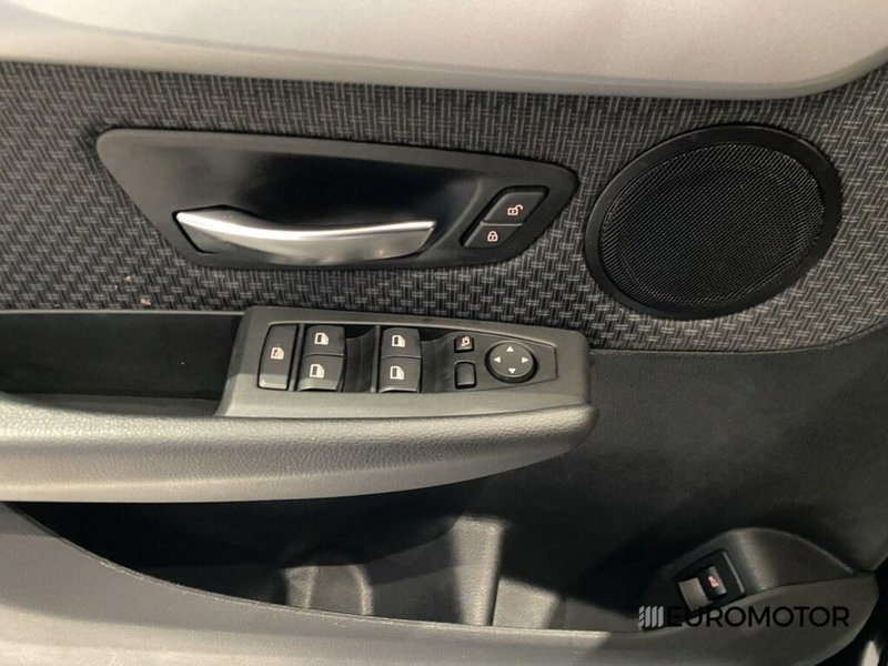 BMW Serie 2 Active Tourer usata a Bari (12)