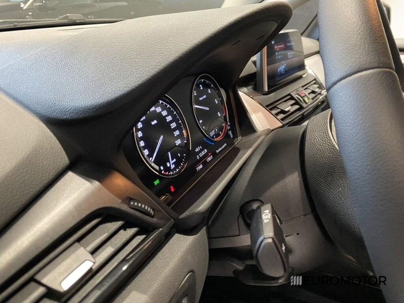 BMW Serie 2 Active Tourer usata a Bari (14)
