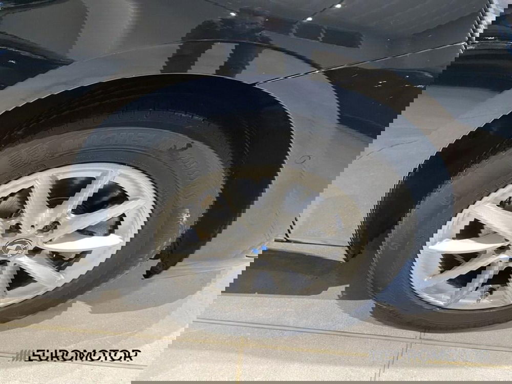 BMW Serie 2 Active Tourer usata a Bari (6)