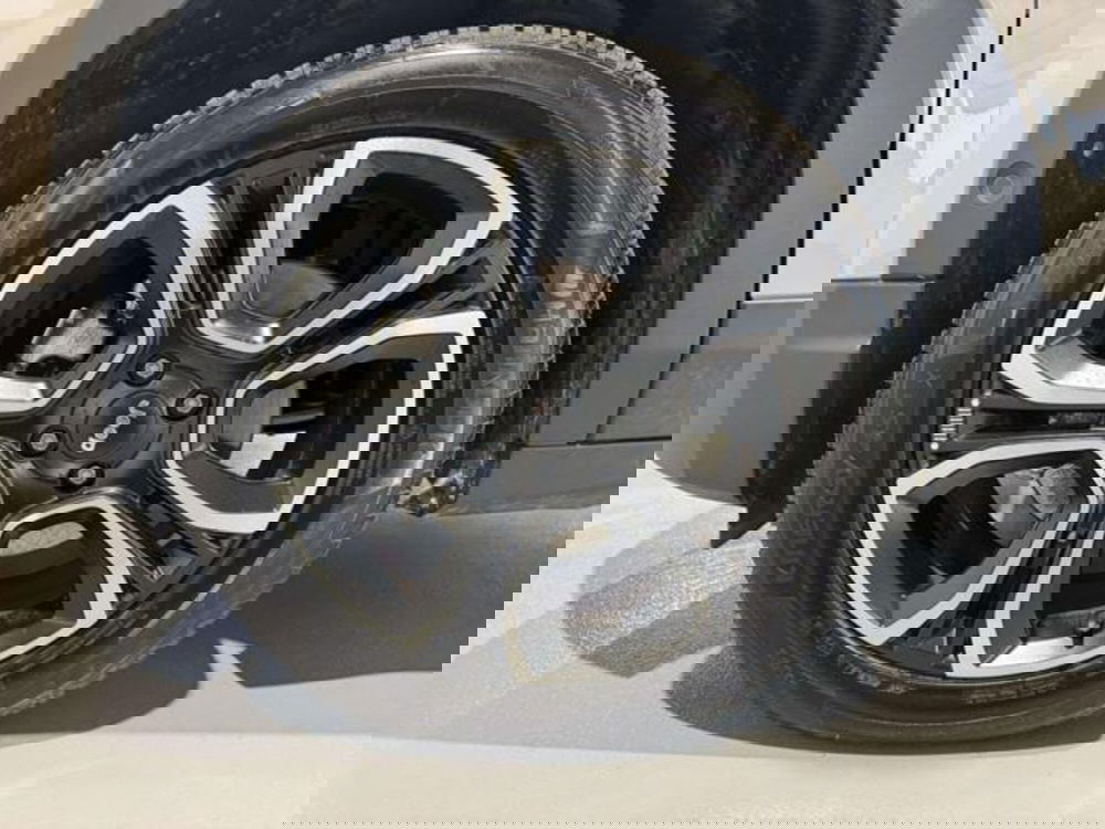 Jeep Avenger usata a Firenze (9)