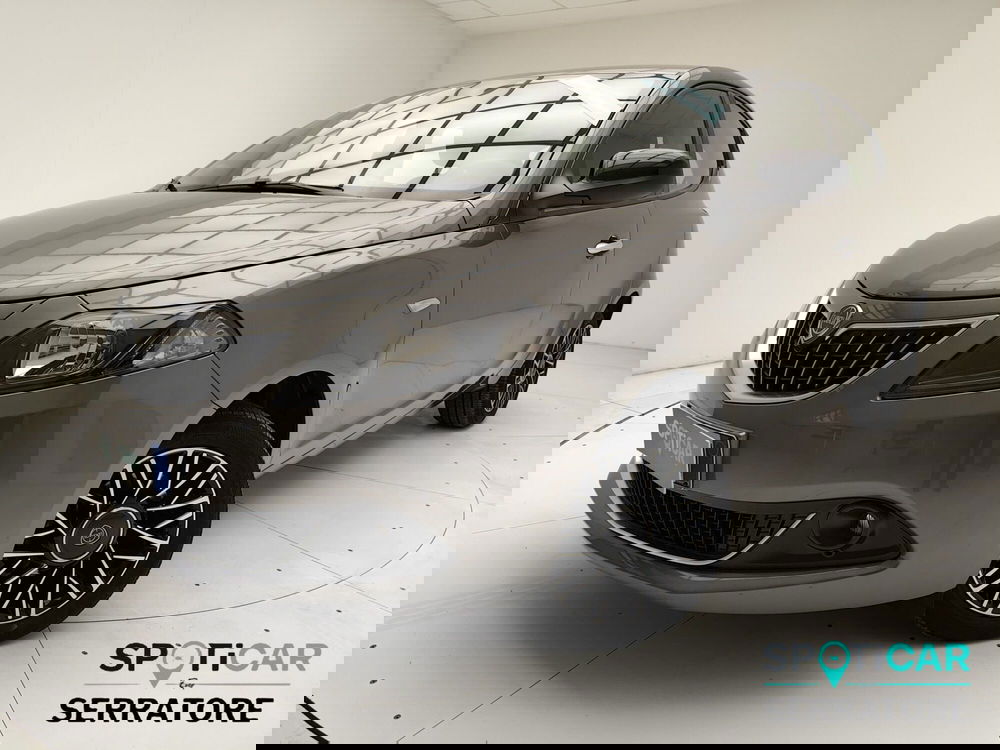 Lancia Ypsilon usata a Como