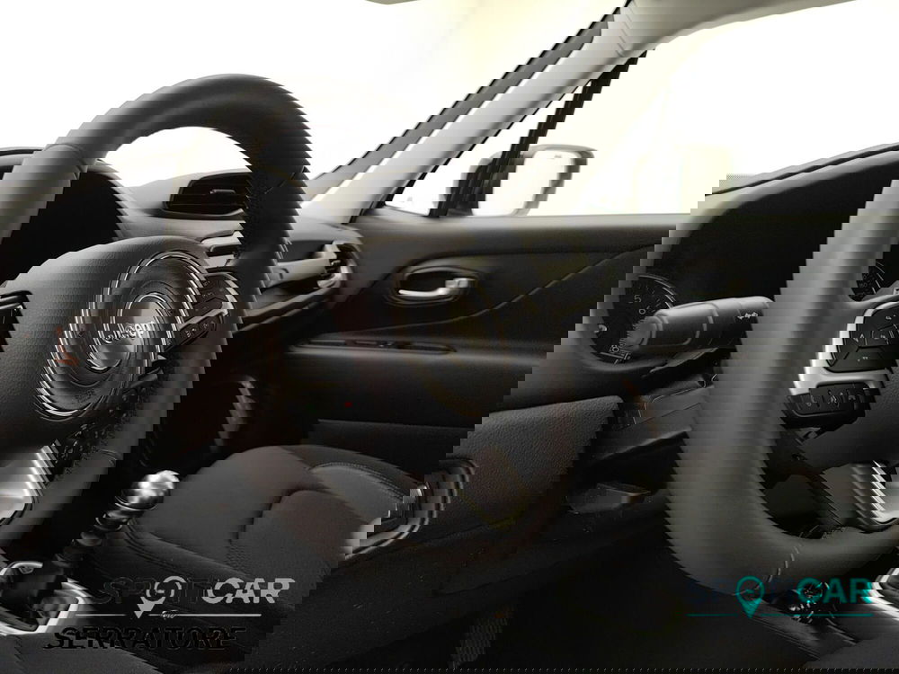 Jeep Renegade nuova a Como (9)