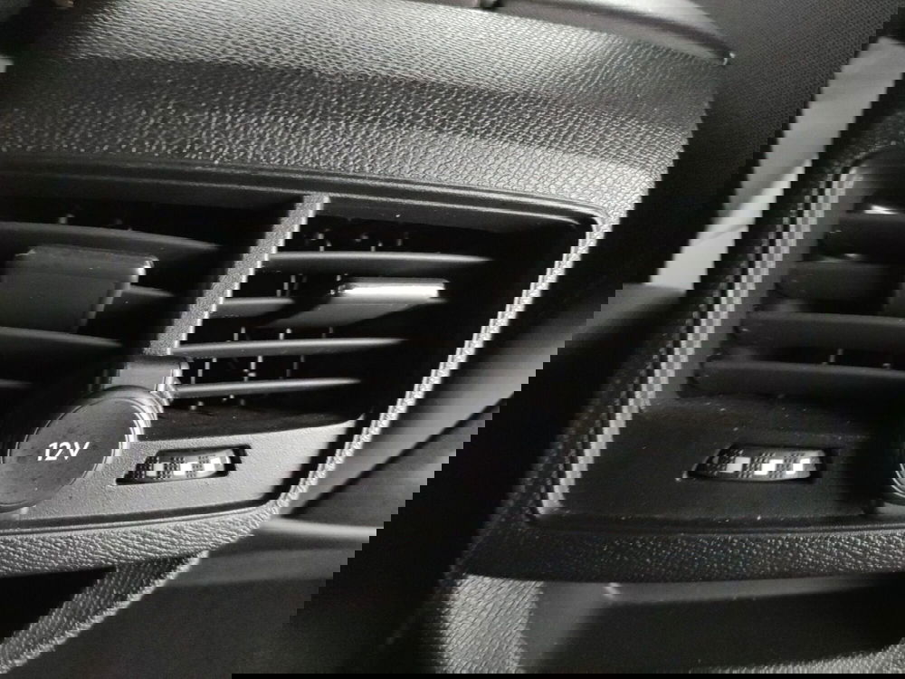 Peugeot 3008 usata a Caserta (15)