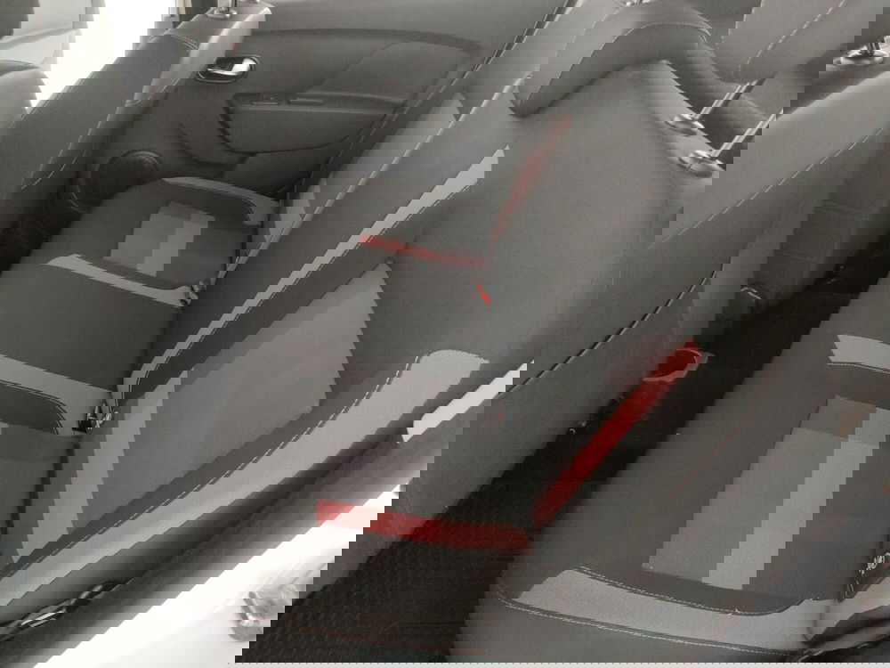 Dacia Sandero usata a Caserta (11)