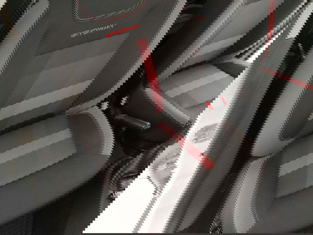 Dacia Sandero usata a Caserta (19)