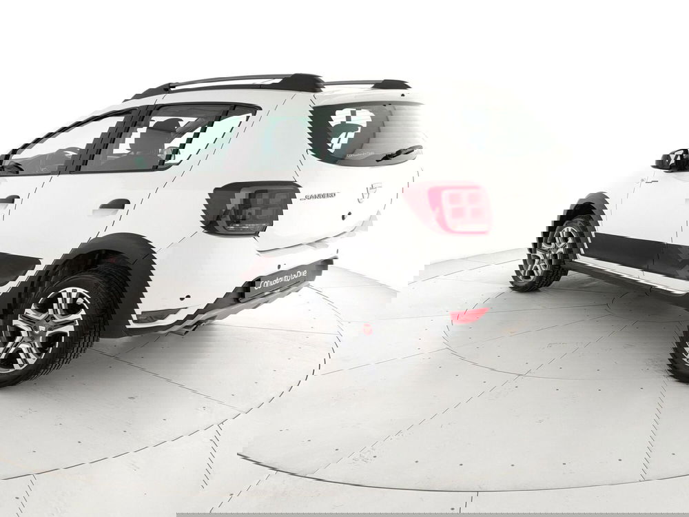 Dacia Sandero usata a Caserta (7)