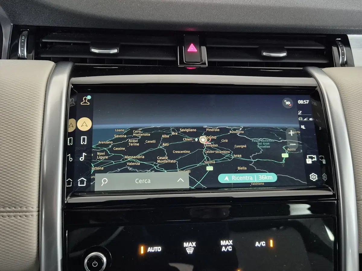 Land Rover Discovery Sport usata a Torino (12)