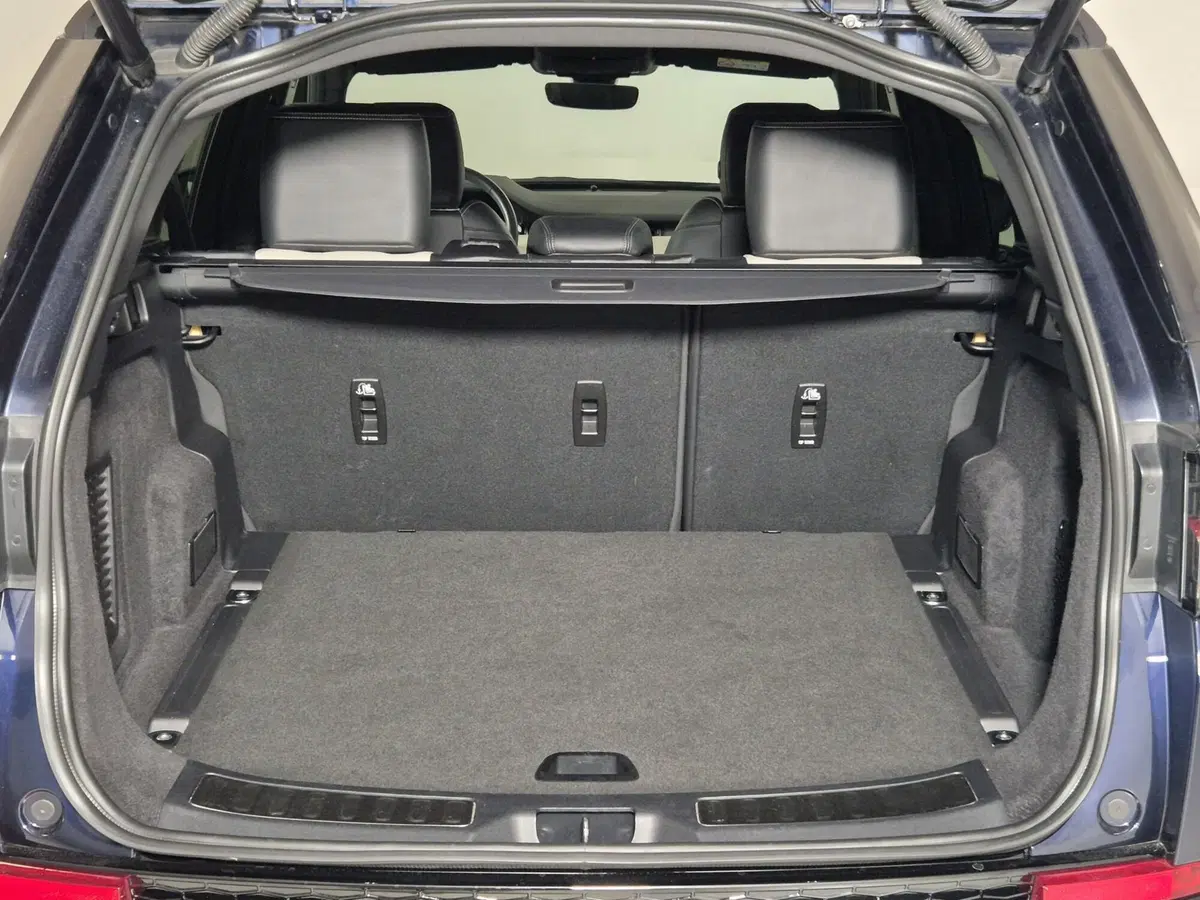 Land Rover Discovery Sport usata a Torino (13)