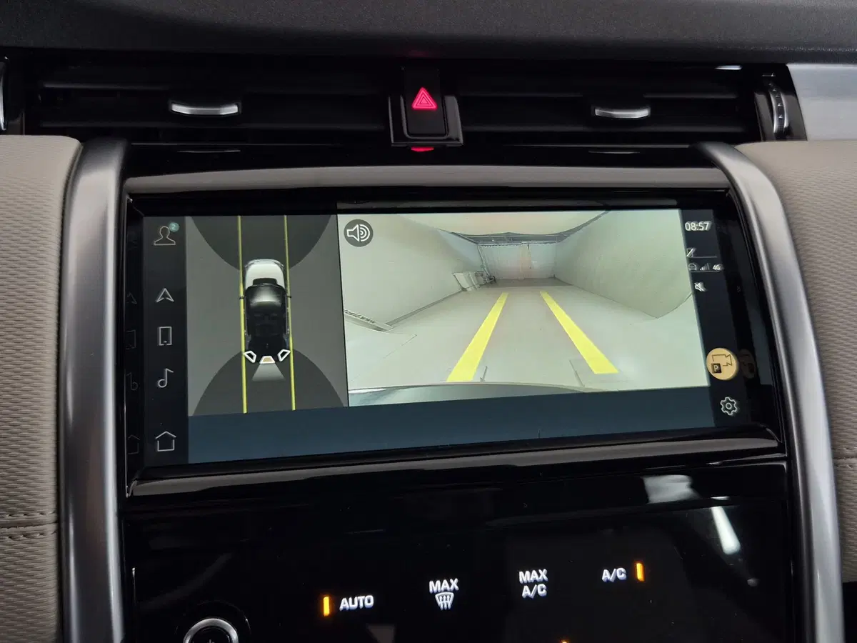 Land Rover Discovery Sport usata a Torino (16)