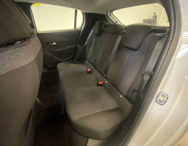 Peugeot 208 usata a Ferrara (6)