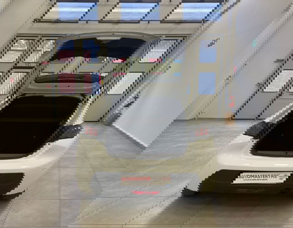 Peugeot 208 usata a Ferrara (9)