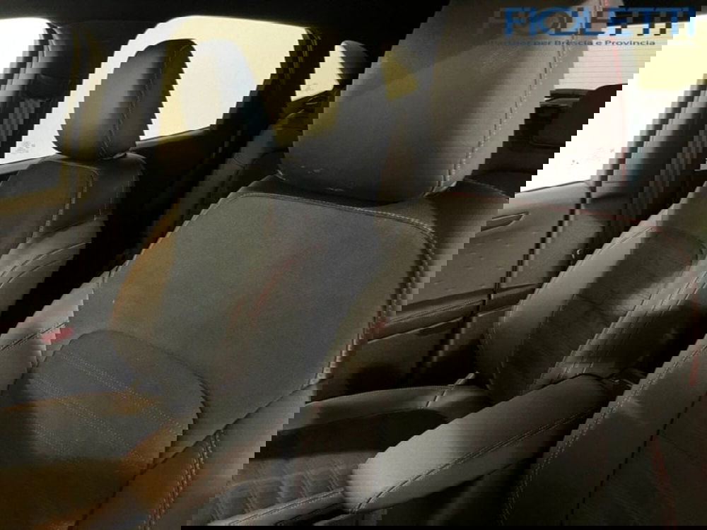 Ford Kuga nuova a Brescia (12)