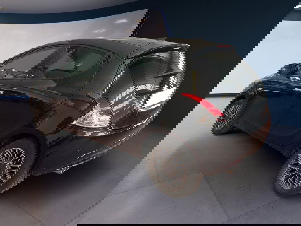 Lancia Ypsilon usata a Torino (6)