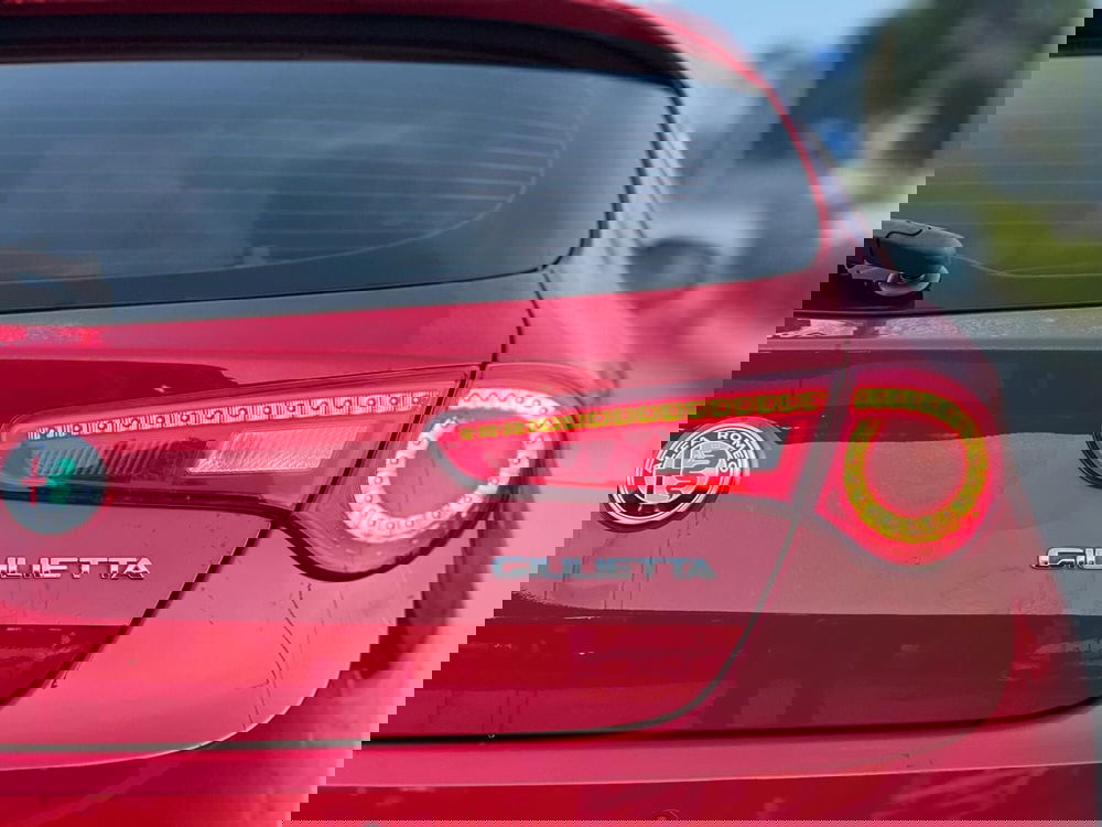 Alfa Romeo Giulietta usata a Matera (16)