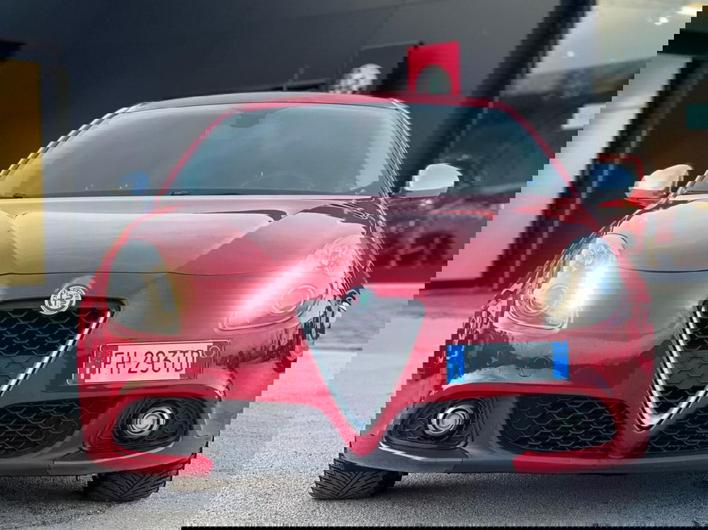 Alfa Romeo Giulietta usata a Matera (3)